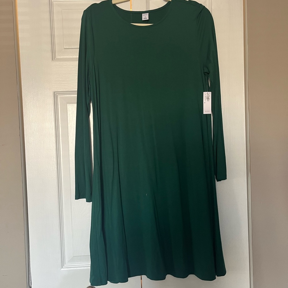 🌟NWT🌟 Green Long Sleeve Old Navy Dress